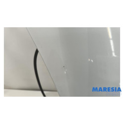 Renault - Grand Scenic - Capot