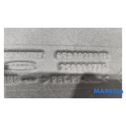 Renault - Clio - Bonnet Lining