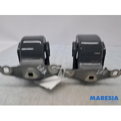 Renault - Trafic - Scharnier deur links-achter