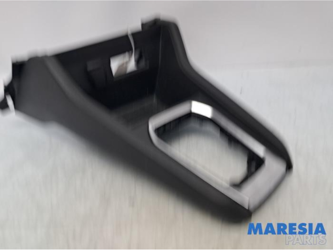 Renault - Clio - Console centrale