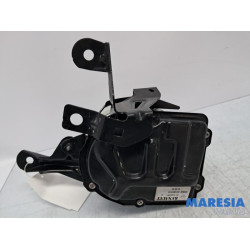 Renault - Trafic - Power steering pump