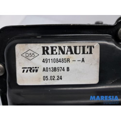Renault - Trafic - Power steering pump