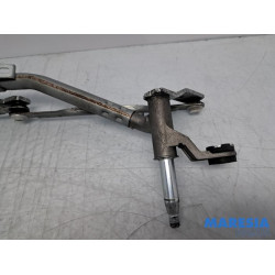 Renault - Trafic - Ruitenwis Mechaniek