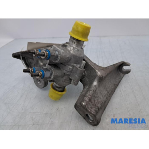 Renault - Trafic - Kühlwasser Heizmodul