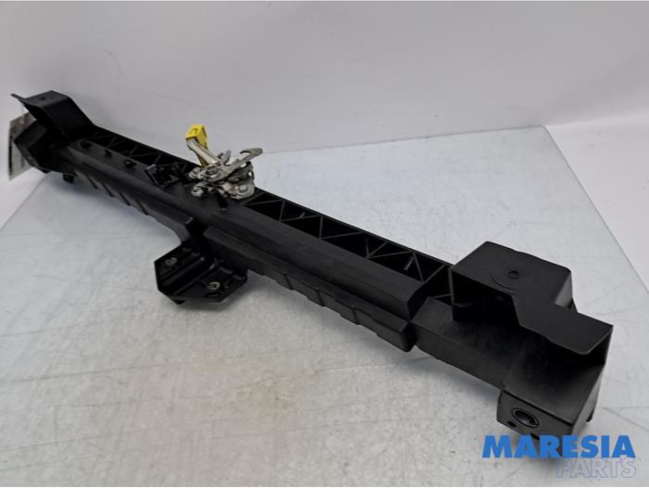 Citroen - Berlingo - Plaque de serrure avant