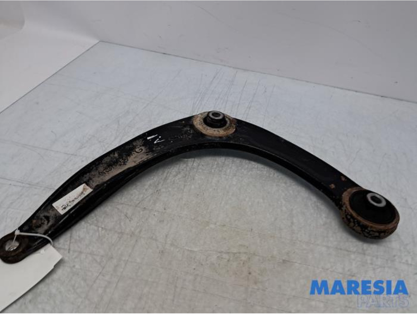 Citroen - Berlingo - Draagarm onder links-voor