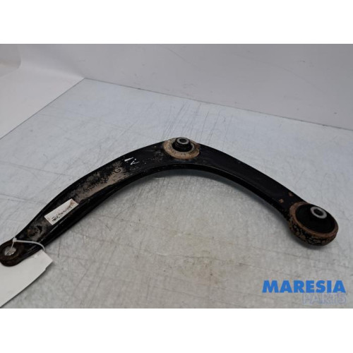 Citroen - Berlingo - Draagarm onder links-voor