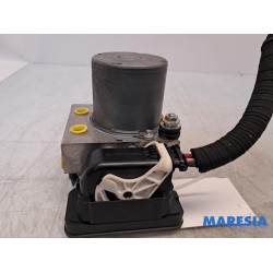 Renault - Clio - ABS Pomp