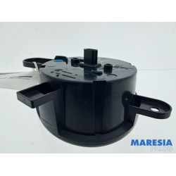 Renault - Twingo - Tageslicht links