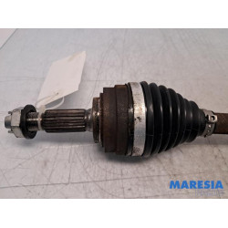 Renault - Clio - Aandrijfas links-voor