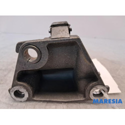 Renault - Clio - Support (miscellaneous)