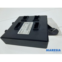 Renault - Twingo - Steuergerät Body Control