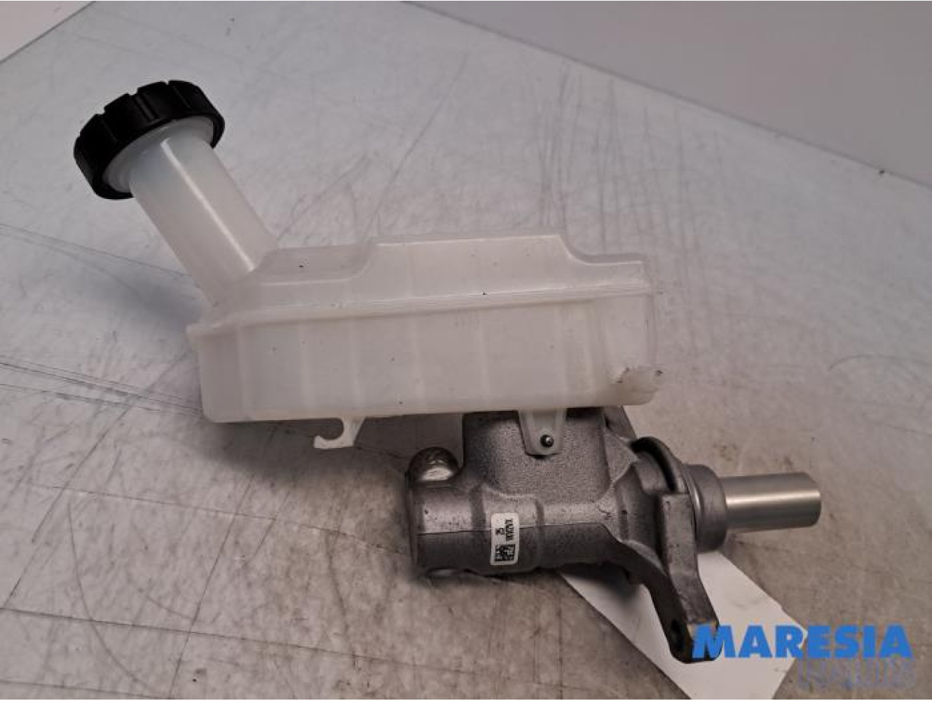 Renault - Clio - Hoofdremcilinder