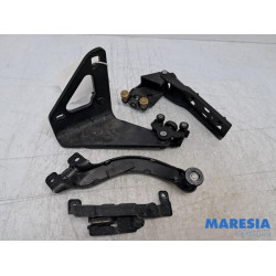 Renault - Trafic - Schuifdeurrol links