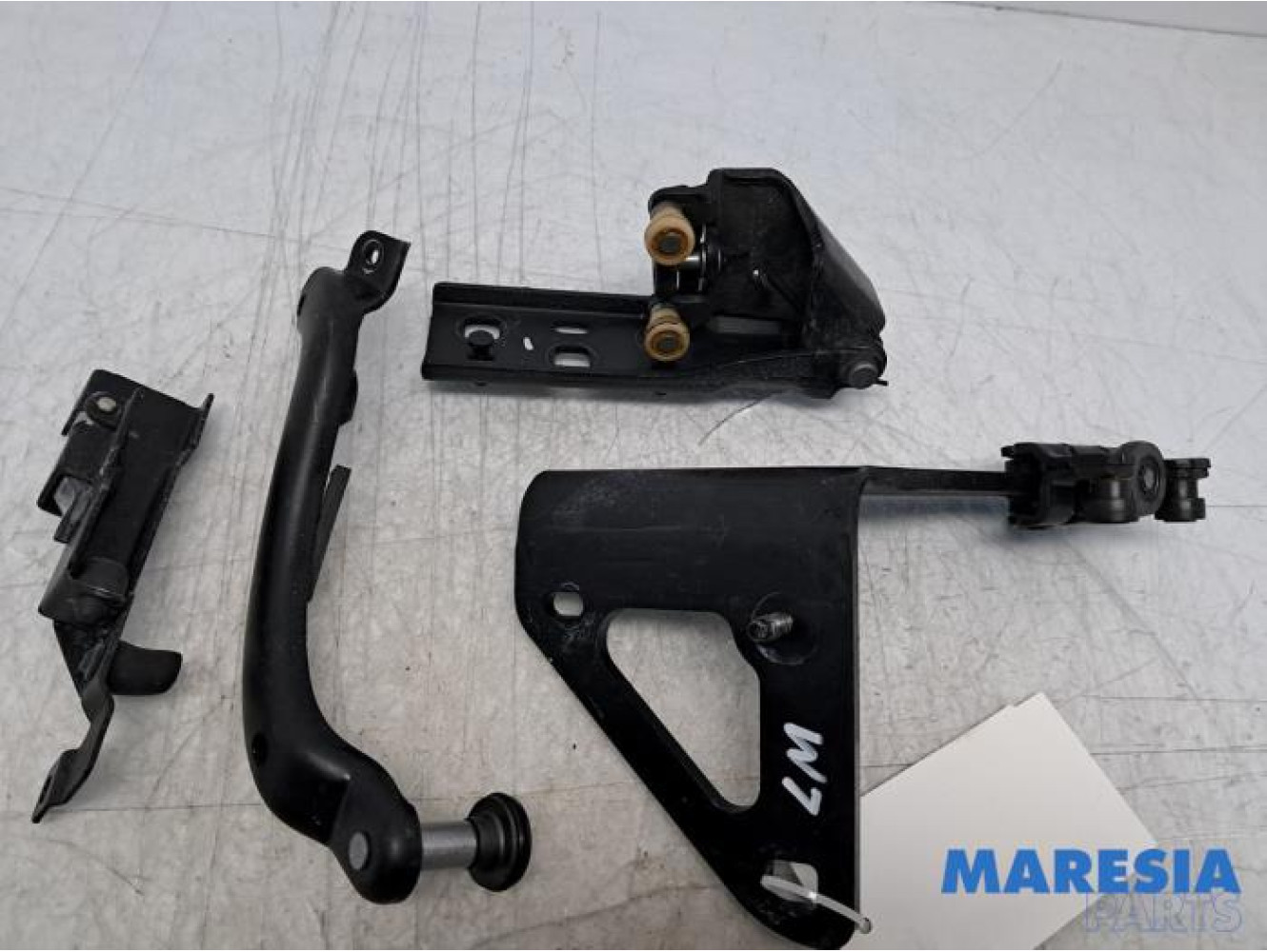 Renault - Trafic - Schuifdeurrol links