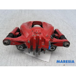 Renault - Trafic - Etrier de frein (pince) avant droit