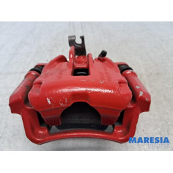 Renault - Trafic - Remklauw (Tang) rechts-achter