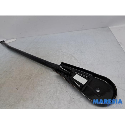 Renault - Trafic - Stabilisator vorne