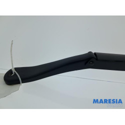 Renault - Clio - Ruitenwisserarm voor