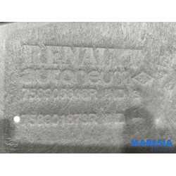 Renault - Clio - Engine protection panel