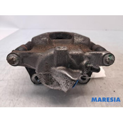 Renault - Clio - Remklauw (Tang) rechts-voor