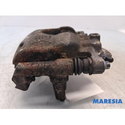 Renault - Clio - Remklauw (Tang) links-voor