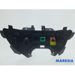 Citroen - Berlingo - Combischakelaar ramen