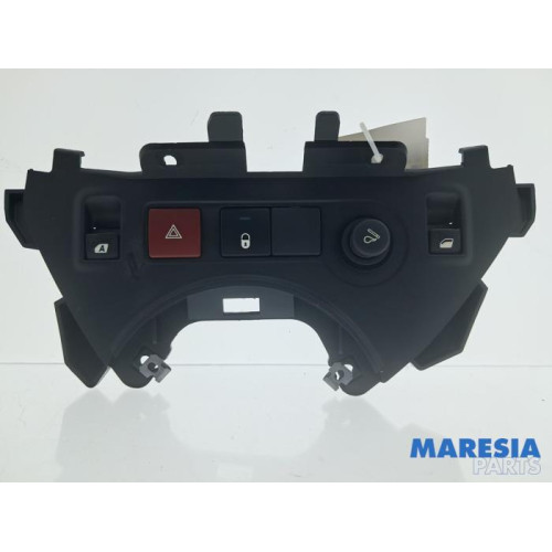 Citroen - Berlingo - Combischakelaar ramen