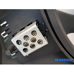 Renault - Clio - Fan motor