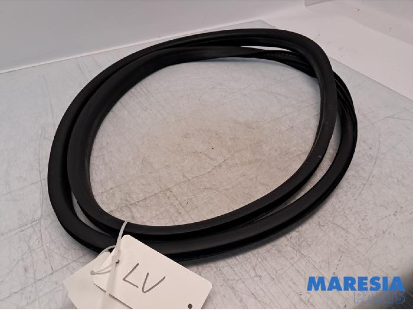 Renault - Clio - Portierrubber 4Deurs links-voor