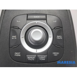 Renault - Grand Scenic - Console centrale