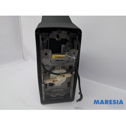 Renault - Grand Scenic - Console centrale