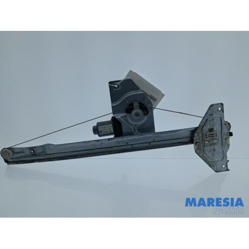 Citroen - Berlingo - Ruitmechaniek 2Deurs links-voor