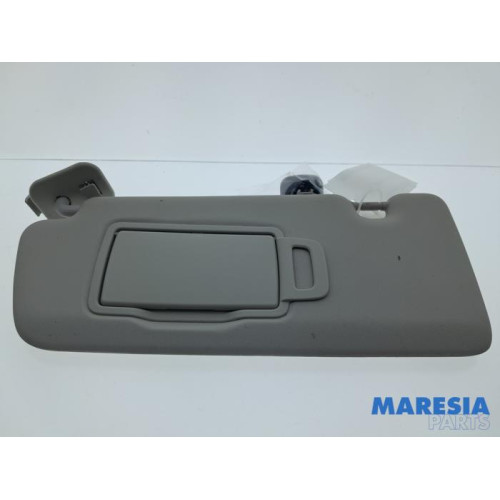 Renault - Megane - Sun visor