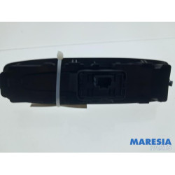 Renault - Megane - Electric window switch