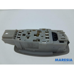 Renault - Megane - Innenbeleuchtung vorne