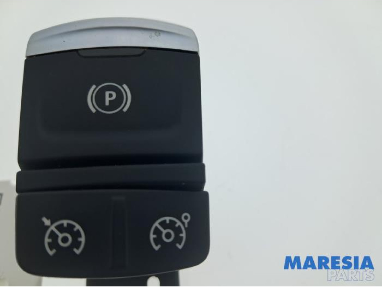 Renault - Megane - Parking brake switch