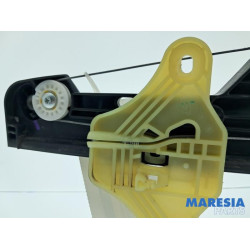 Renault - Clio - Mécanique vitre 4portes avant gauche