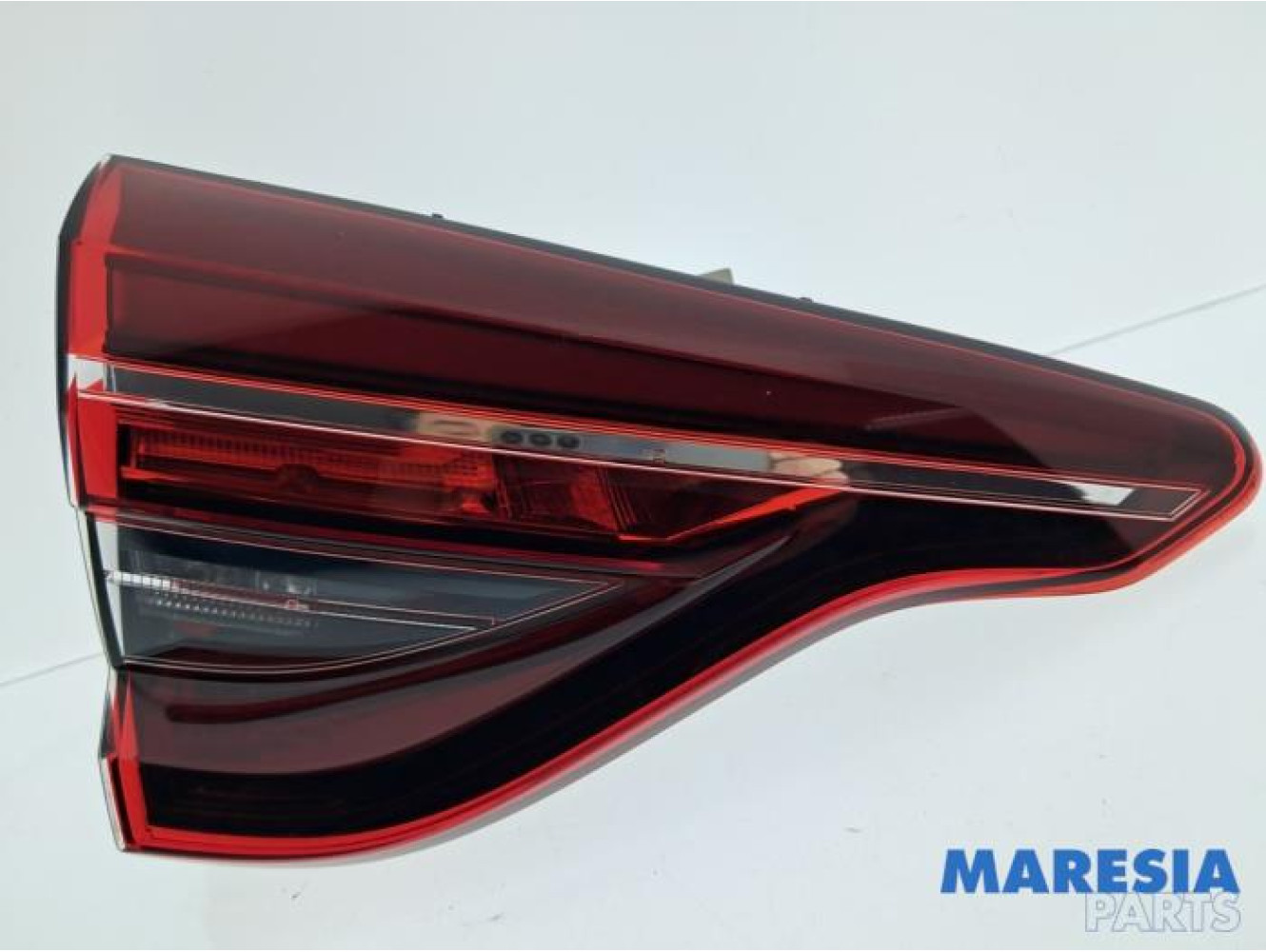 Renault - Clio - Rücklicht links