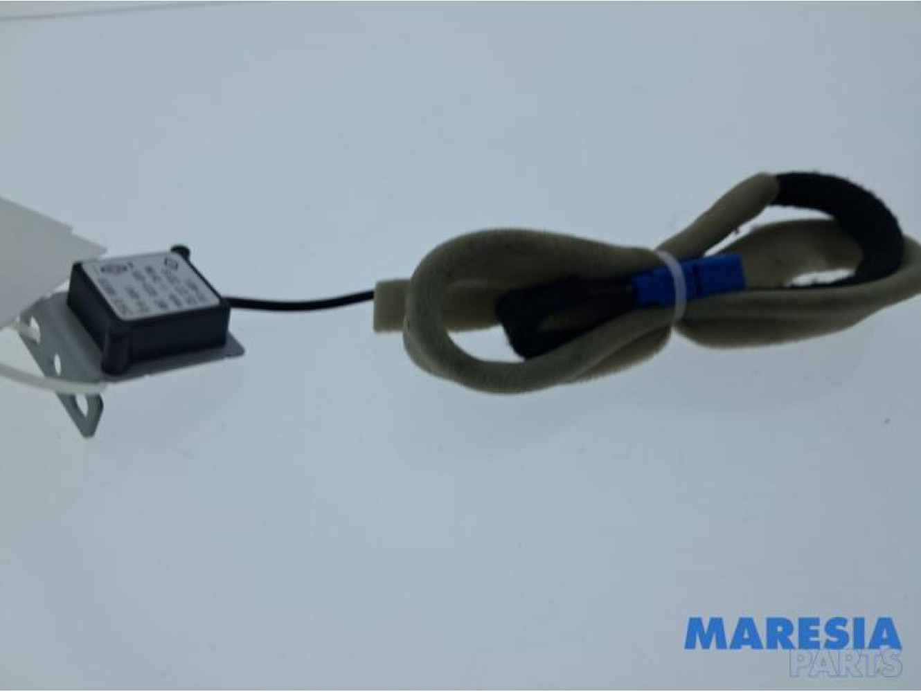 Renault - Megane - GPS Antenne
