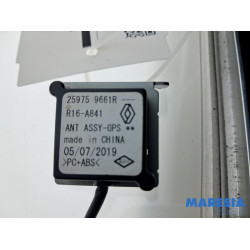 Renault - Megane - GPS Antenne