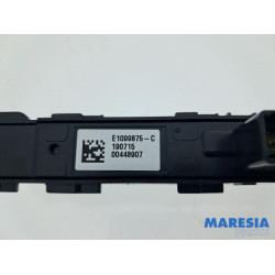 Renault - Megane - Schalter