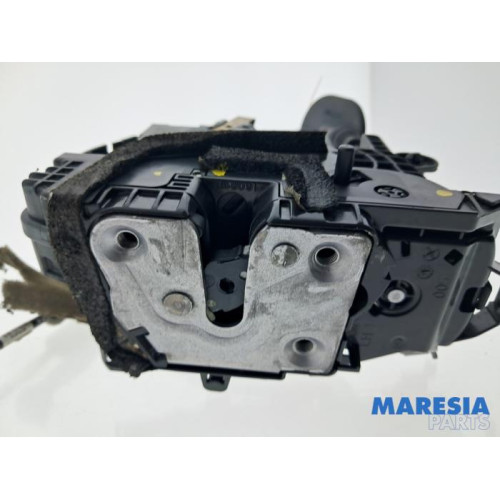 Renault - Clio - Türschlossmechanik 4-türig links hinten