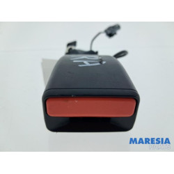 Renault - Clio - Veiligheidsgordel Insteek rechts-achter