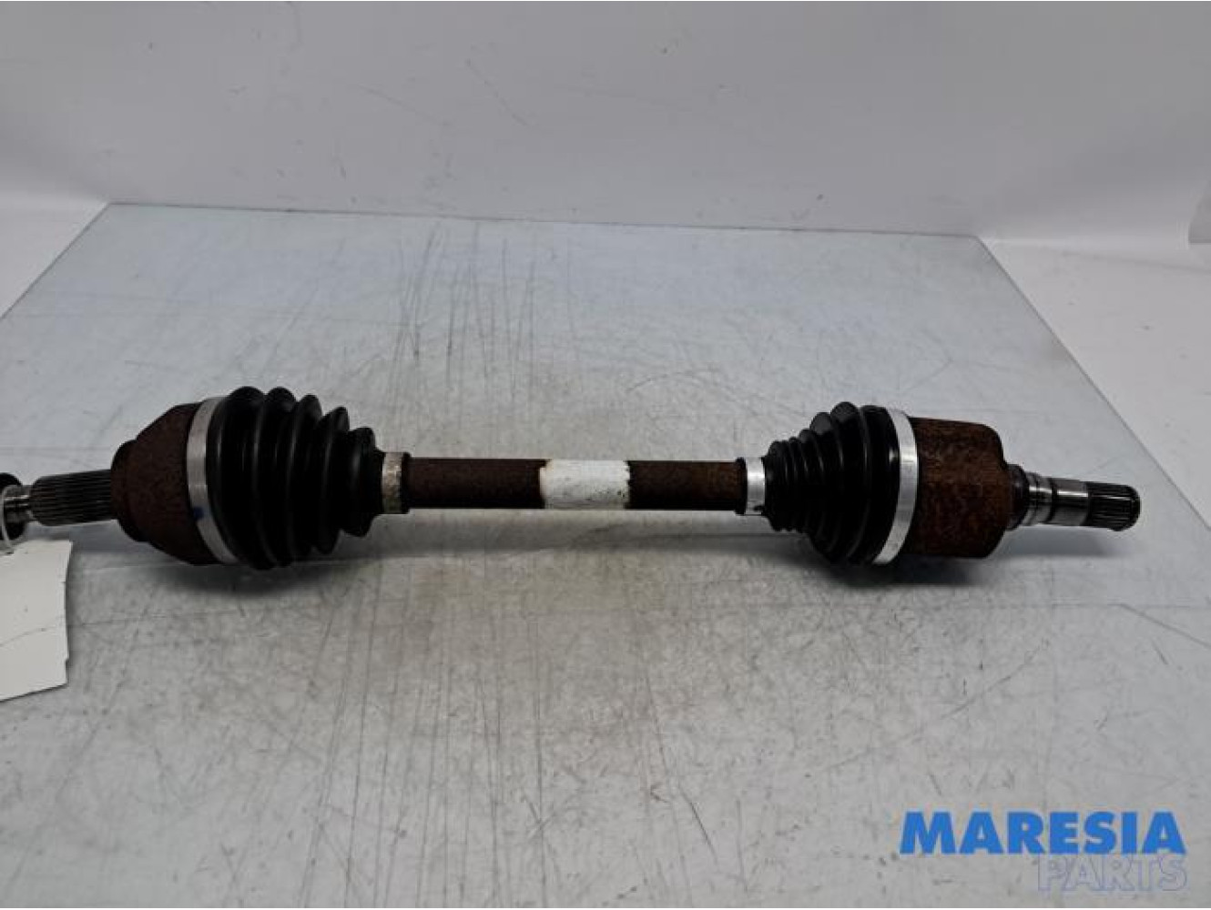 Renault - Trafic - Aandrijfas links-voor