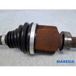 Renault - Trafic - Front drive shaft, right
