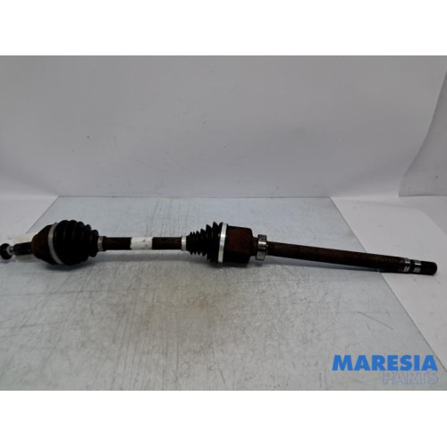 Renault - Trafic - Aandrijfas rechts-voor