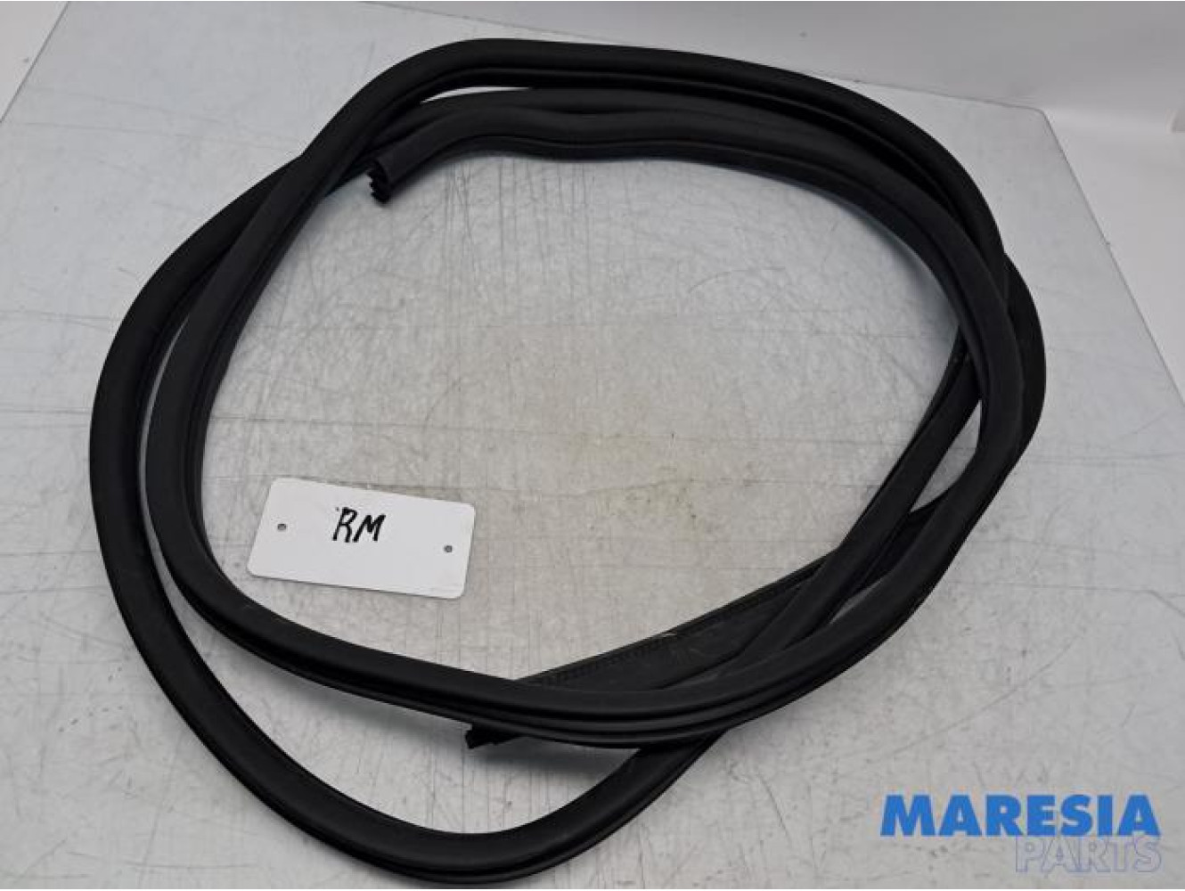 Renault - Trafic - Schuifdeur Rubber rechts