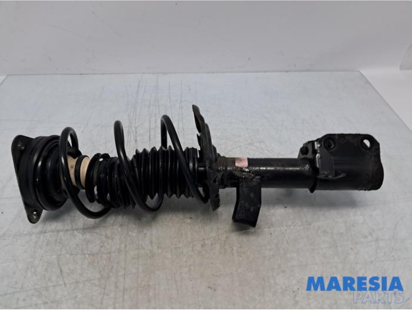 Renault - Twingo - Barre amortisseur avant droit