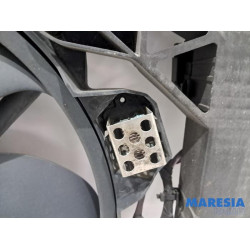 Renault - Grand Scenic - Panneau avant